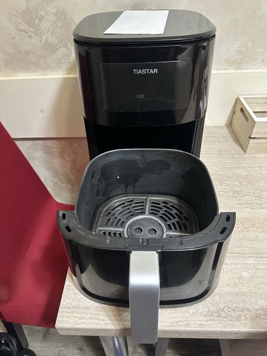 Air Fryer Tiastar