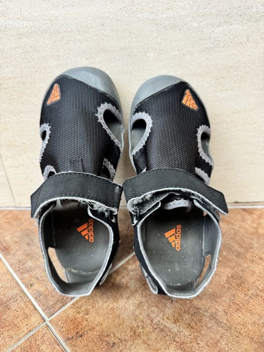 Детски маратонки и сандали Адидас /Adidas/