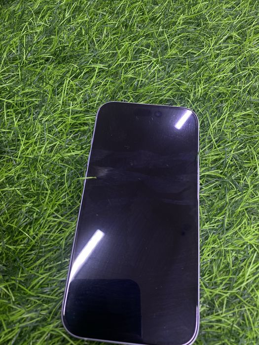 Смартфон iphone 15