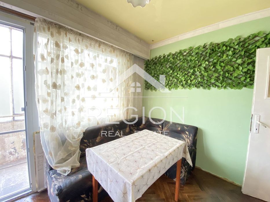 Дава се под наем Четиристаен апартамент в Варна, Цветен квартал - 86 кв.м за 357 € - Снимка #4