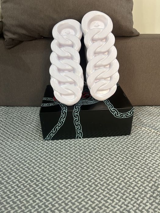 Versace Chain Reaction 42,43