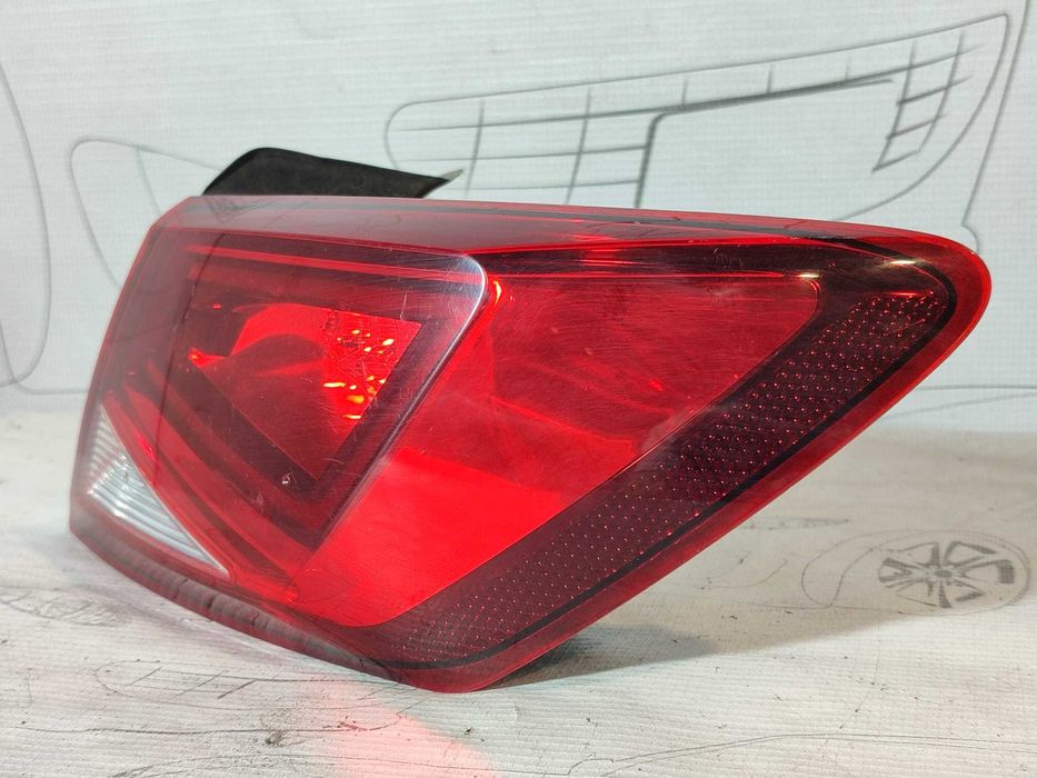 Stop aripă spate dreaptă Hatchback Seat Leon 5F 2015 1.6 Diesel 77kW Cod OEM: 5F0945208E (5G3)