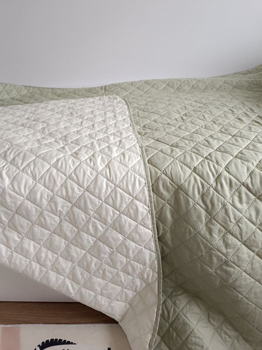 Двулицеви шалтета