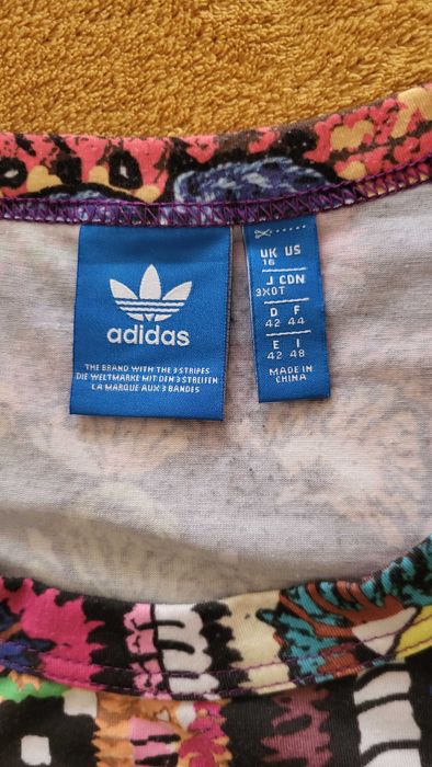 Дамска тениска Адидас