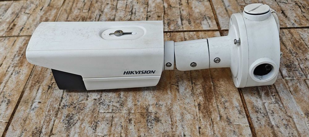 4MP IP булет камера Hikvision DS-2CD2T45FWD-I5