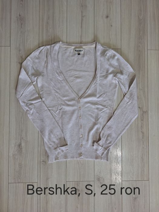 Lot bluze Bershka, marime S