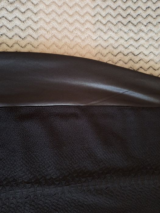 Продам элегантное платье, отделка экокожа