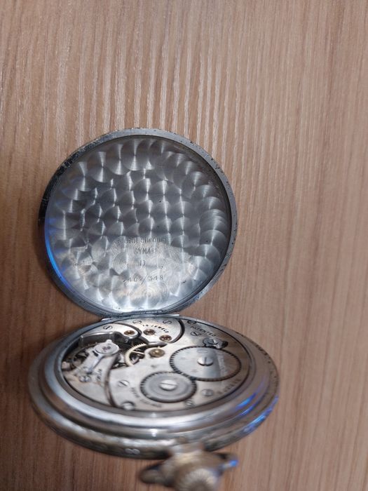 Швейцарски джобен часовник CYMA TAVANNES