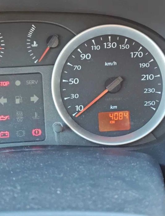 Vând Renault Symbol 2013