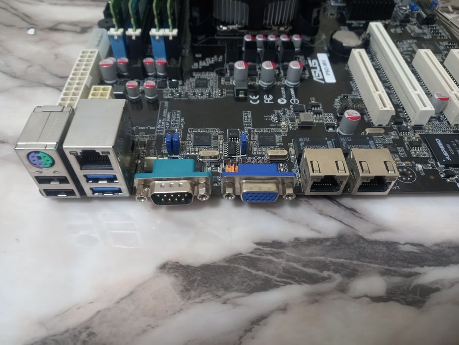 Дънна платка ASUS P9D-MV Server + Intel® Xeon E3-1225 v3 +32gb ddr3