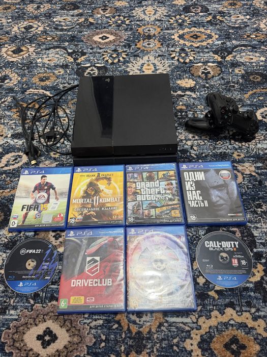 Продам Playstation 4