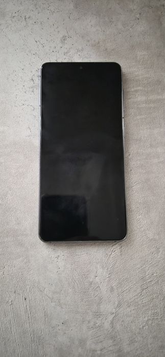 Продам Samsung S21