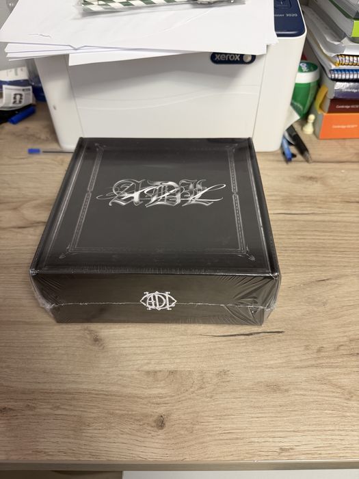 Yeat - A Dangerous Lyfe Vinyl + CD and ADL T shirt (Box set)