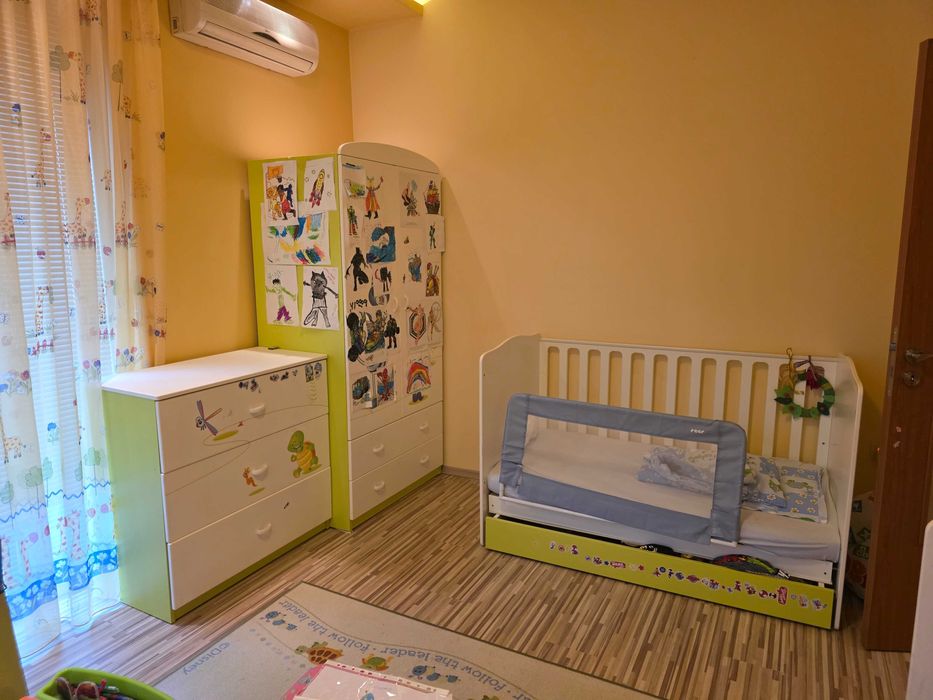 Обзавеждане за детска стая, близнаци