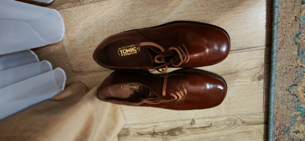 Pantofi din ani '70
