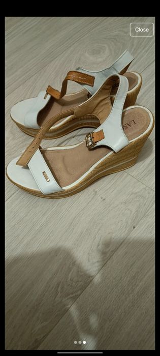 Sandale cu platforma 38