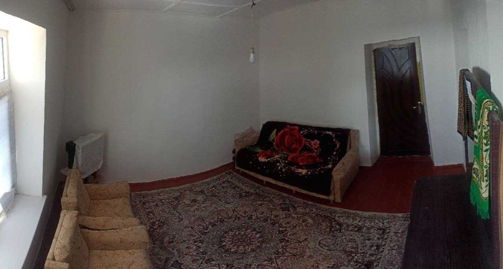 Arig'inda 2 sotixli 3 xona hovli remonti bor mebellari bilan tayyor