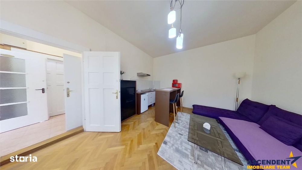 Proprietate tip apartament in casa, cu terasa si curte interioara, zon