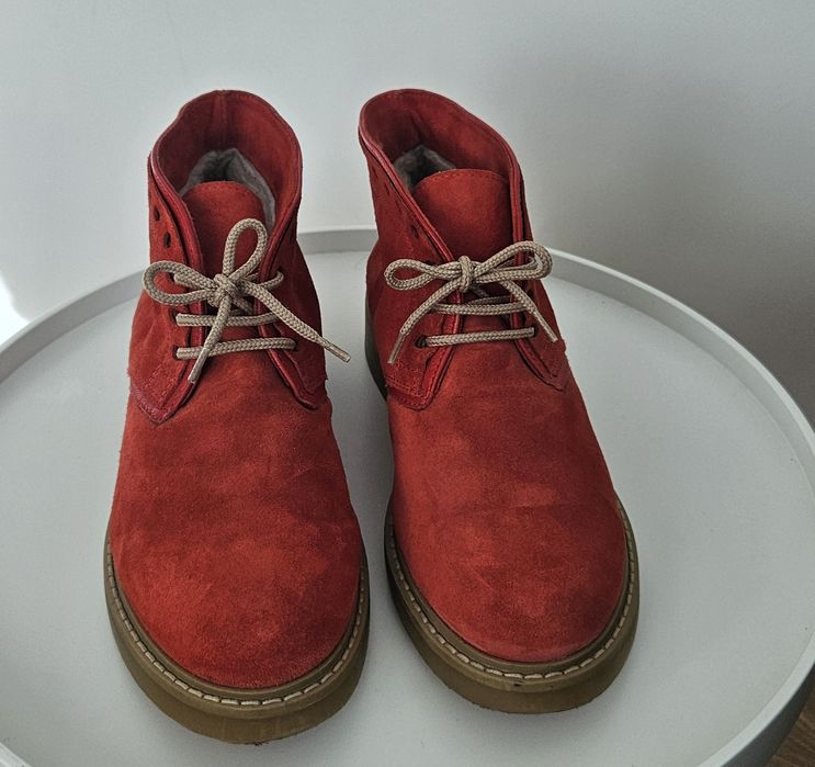 Боти от естествена кожа