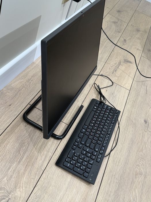 Продам моноблок IdeaCentre AIO 3 22ADA05