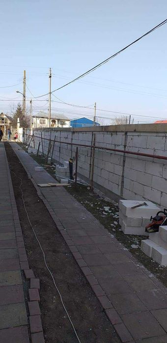 Garduri din sipca metalica, panou stil jaluzele, tabla, plasa si BCA