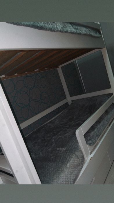 Двухъярусная кровать продам