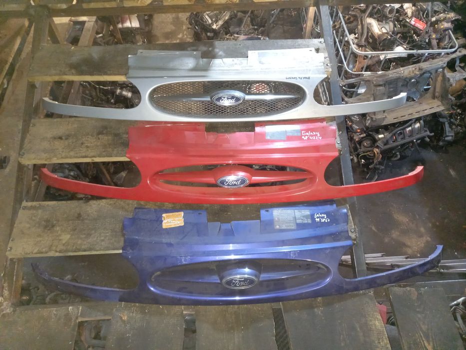 Решётка радиатора на Форд Галакси из Германии