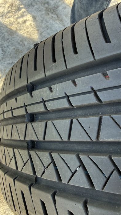 Продам шины на 235 60 R18