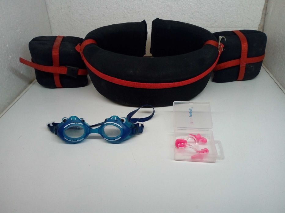 Детски плувен комплект