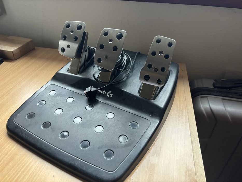 Logitech G29 Racing Wheel