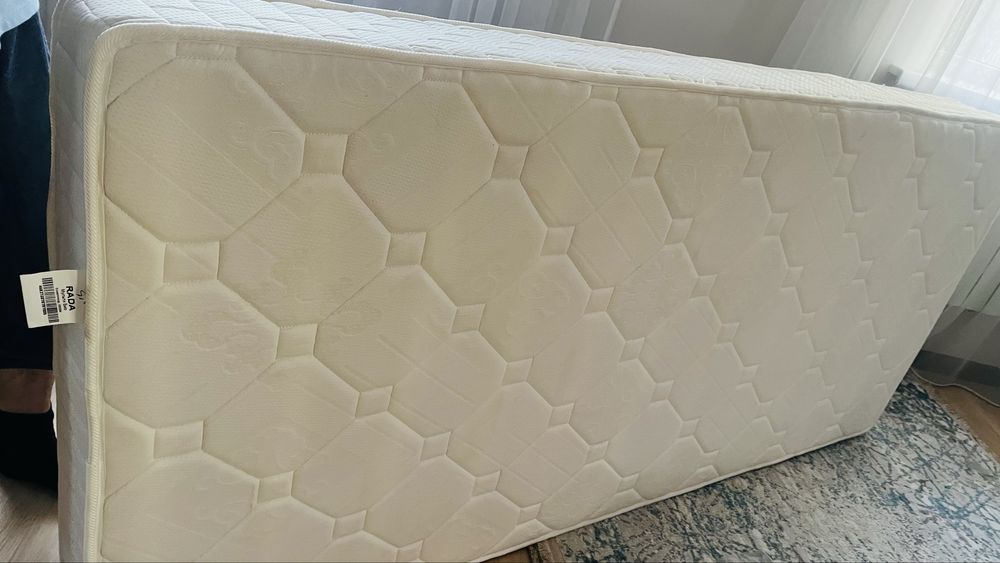 Срочно продам матрасыортопедический