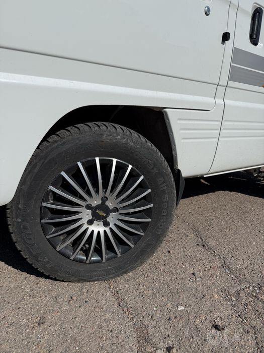 Chevrolet Damas Deluxe
