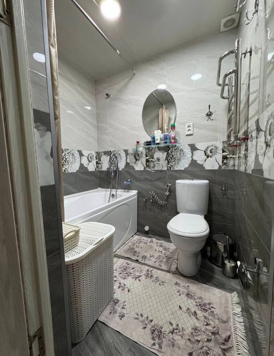 Продаётся квартира  Салам чойхона 2 комнатная