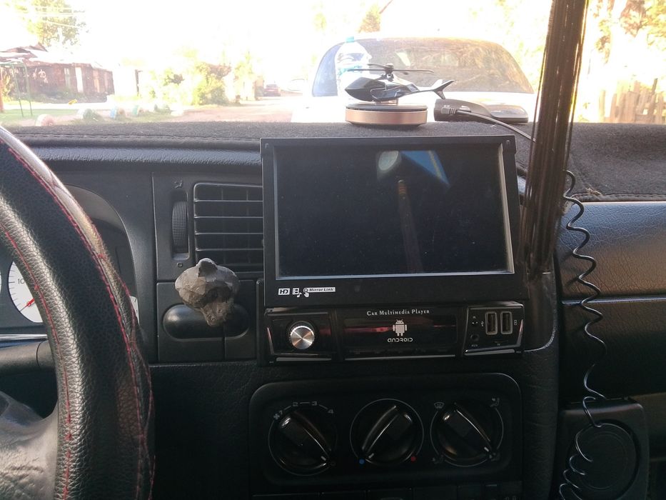 Продаётся Volkswagen Golf 3