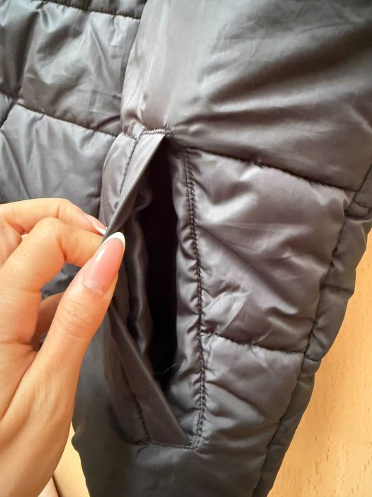 Черно детско елече H&M – размер 134/140