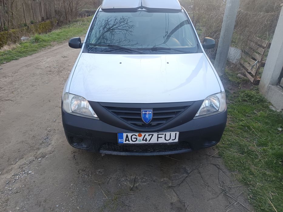 Logan Pick up  1.6 benzina schimb