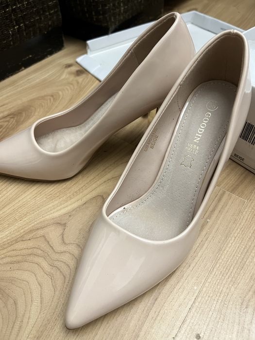 Дсмски обувки за всеки повод