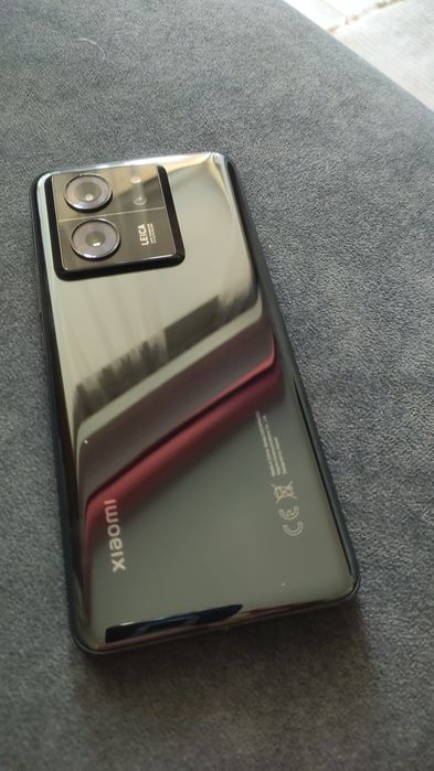 Продам смартфон Xiaomi 13t pro