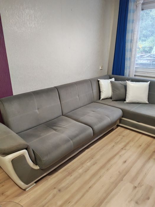 Диван. Не използвн. В перфектно състояние. Без забележка. Нов.