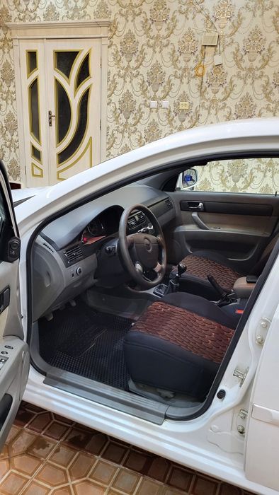 Jentra 2-pazitsiya mexanika. Ishlab chiqarilgan 2023-yil. Metani bor