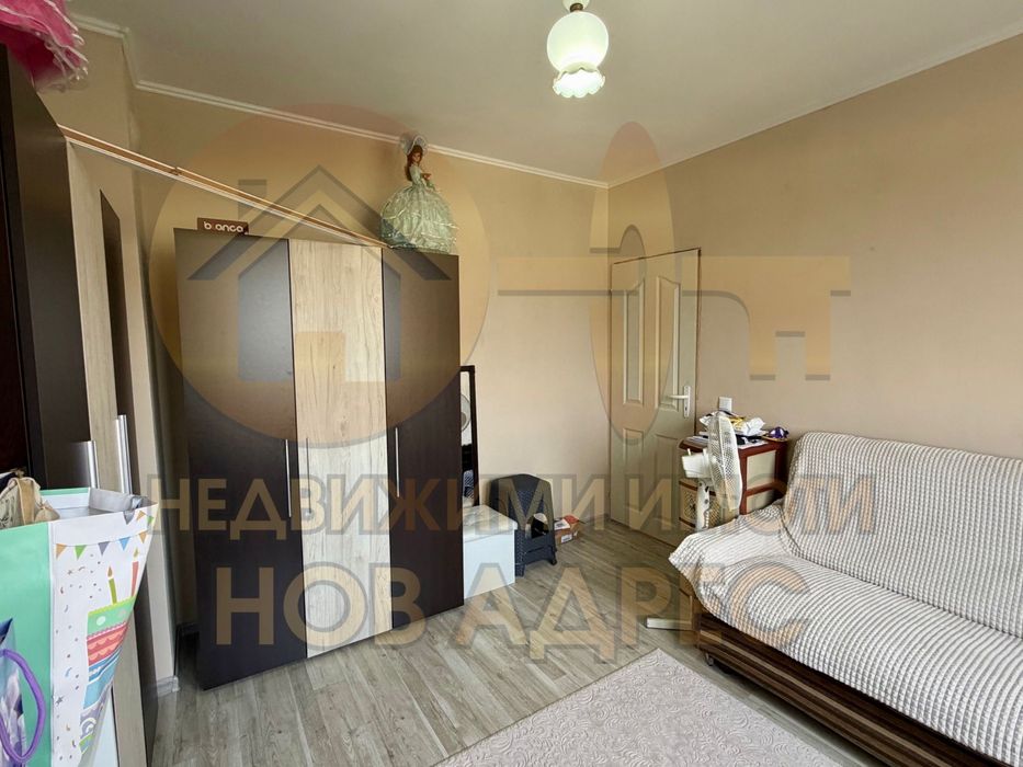 Четиристаен Апартамент , Обзаведен и Ремонтиран , гр. Търговище кв. Запад 3