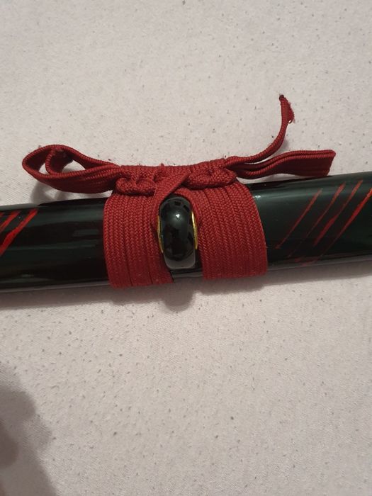 Katana decorativă de colecție – Eleganță și putere într-o singură pies