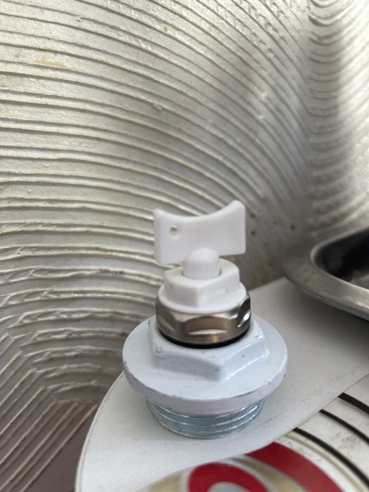 Пробки от радиатора биметаллических