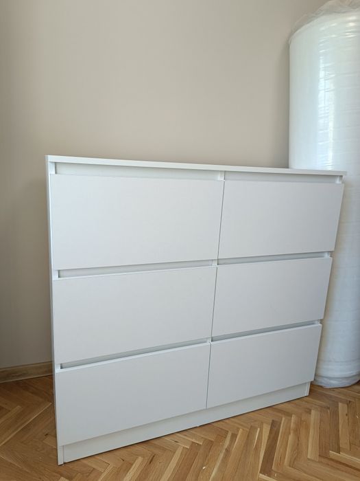 Скрин бял 6 чекмеджета