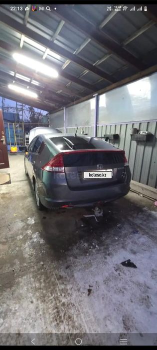 Honda insight 2009  продам