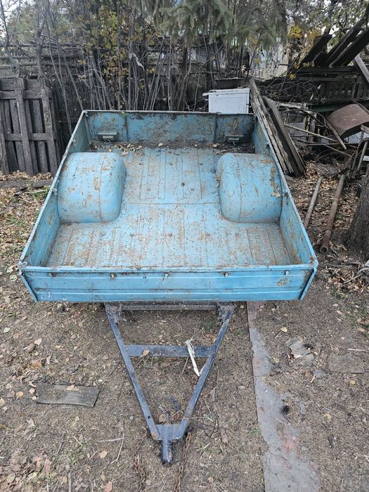 Продам прицеп  срочно
