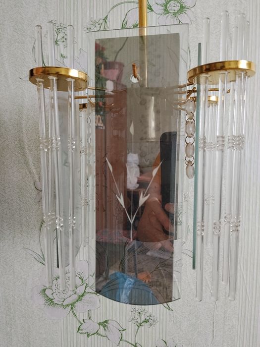 Люстра для комнат