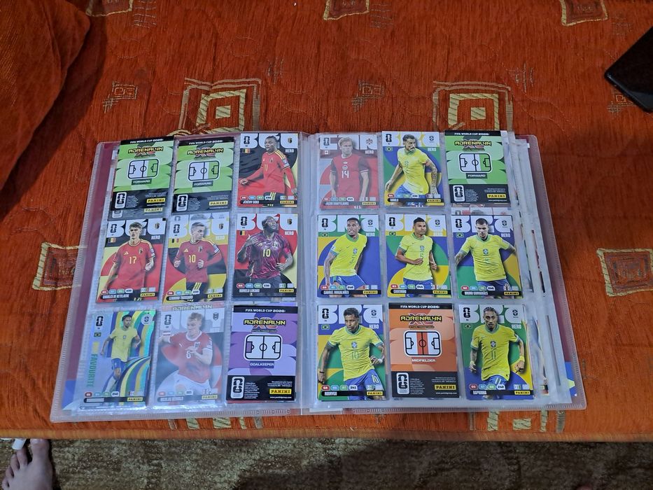 Album panini aproape complet 400 lei pret negociabil