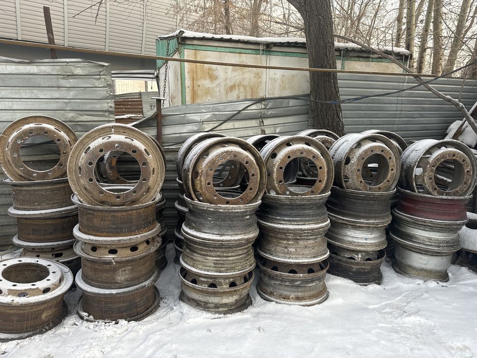 Продам диски р22.5и р20