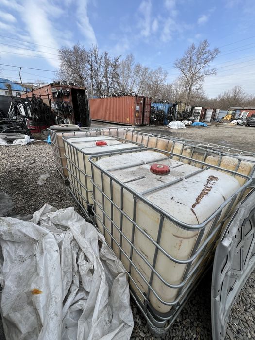 IBC контейнер 1м3 б/у